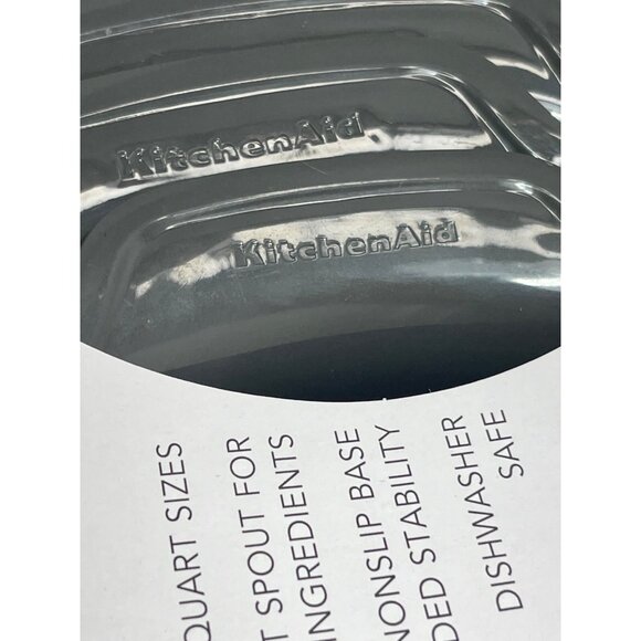 KitchenAid 3PC Mixing Bowls With Non-Slip Base & Spout Sizes 2.5 Qt 3.5 Qt 4.5Qt - Picture 5 of 7